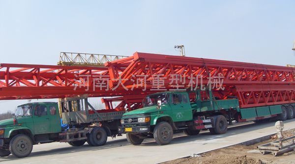 待發(fā)的MG路橋門(mén)機
